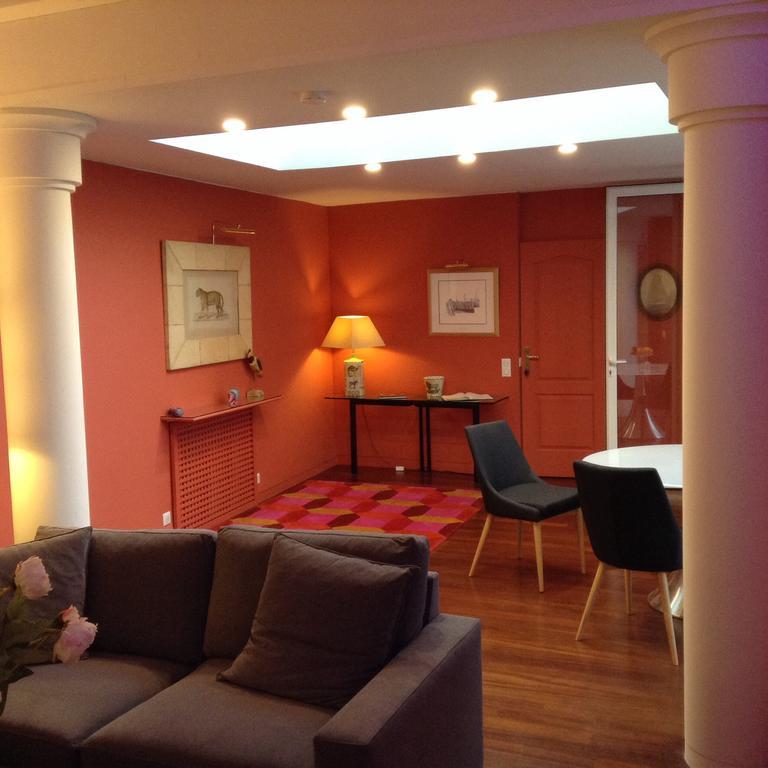 Maison D'Hotes Bordeaux Centre Le Patio De L'Intendance Εξωτερικό φωτογραφία