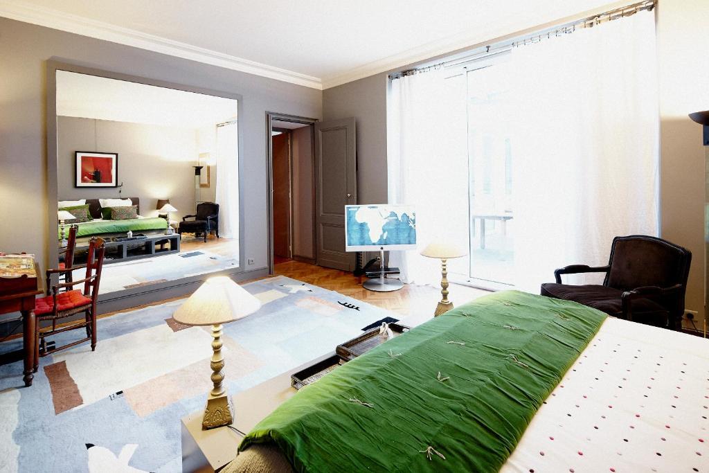 Maison D'Hotes Bordeaux Centre Le Patio De L'Intendance Εξωτερικό φωτογραφία